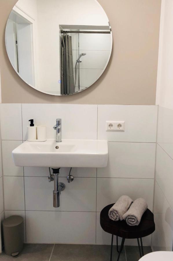 Urbanapartments Memmingen - Mit Kueche & Parkplatz Екстериор снимка