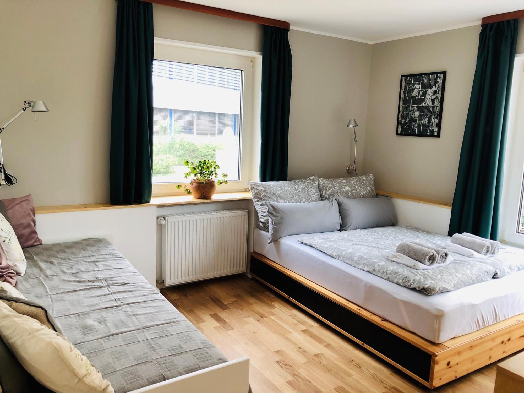 Urbanapartments Memmingen - Mit Kueche & Parkplatz Екстериор снимка